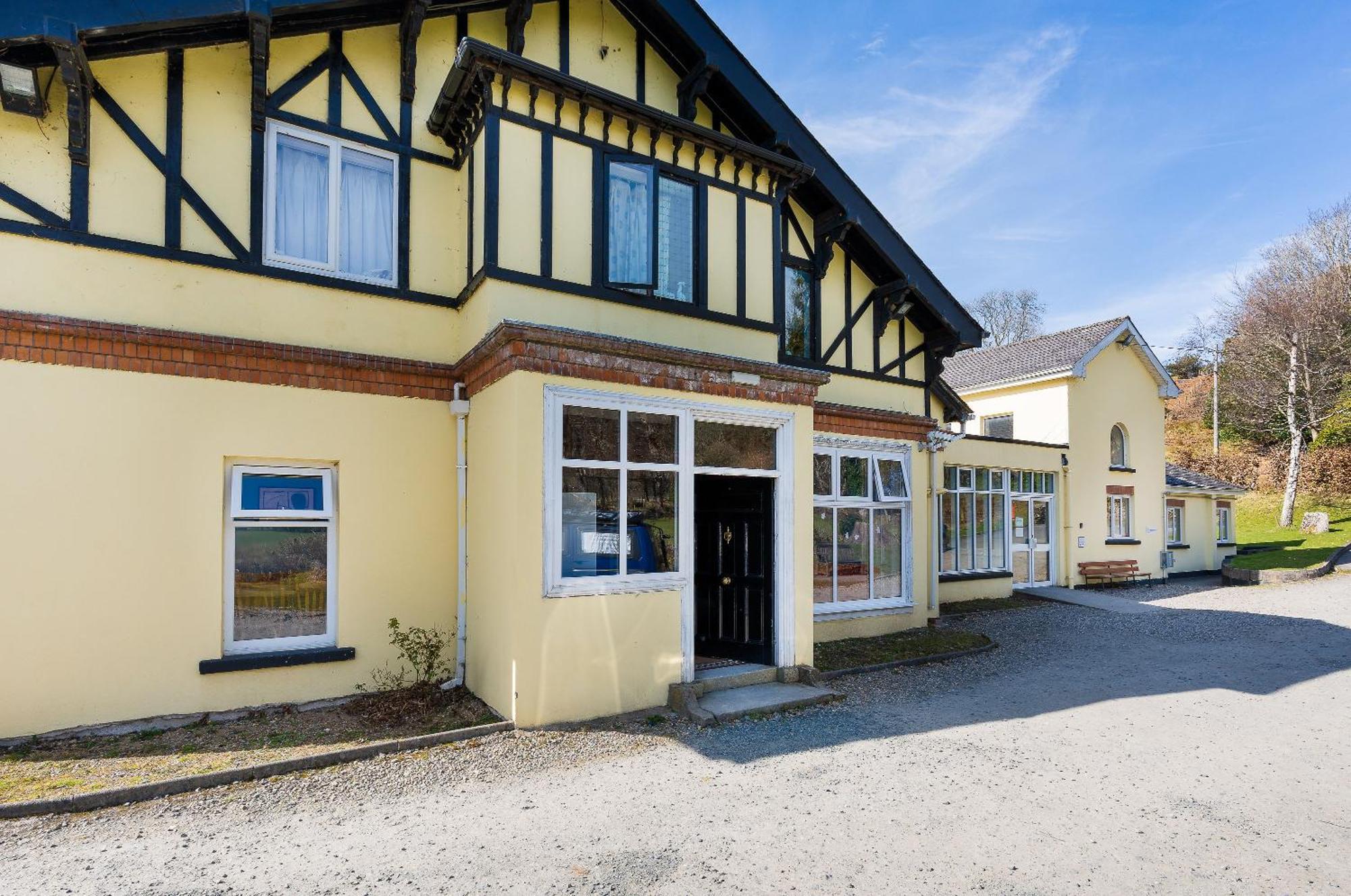 Glendalough International Youth Hostel ララー エクステリア 写真