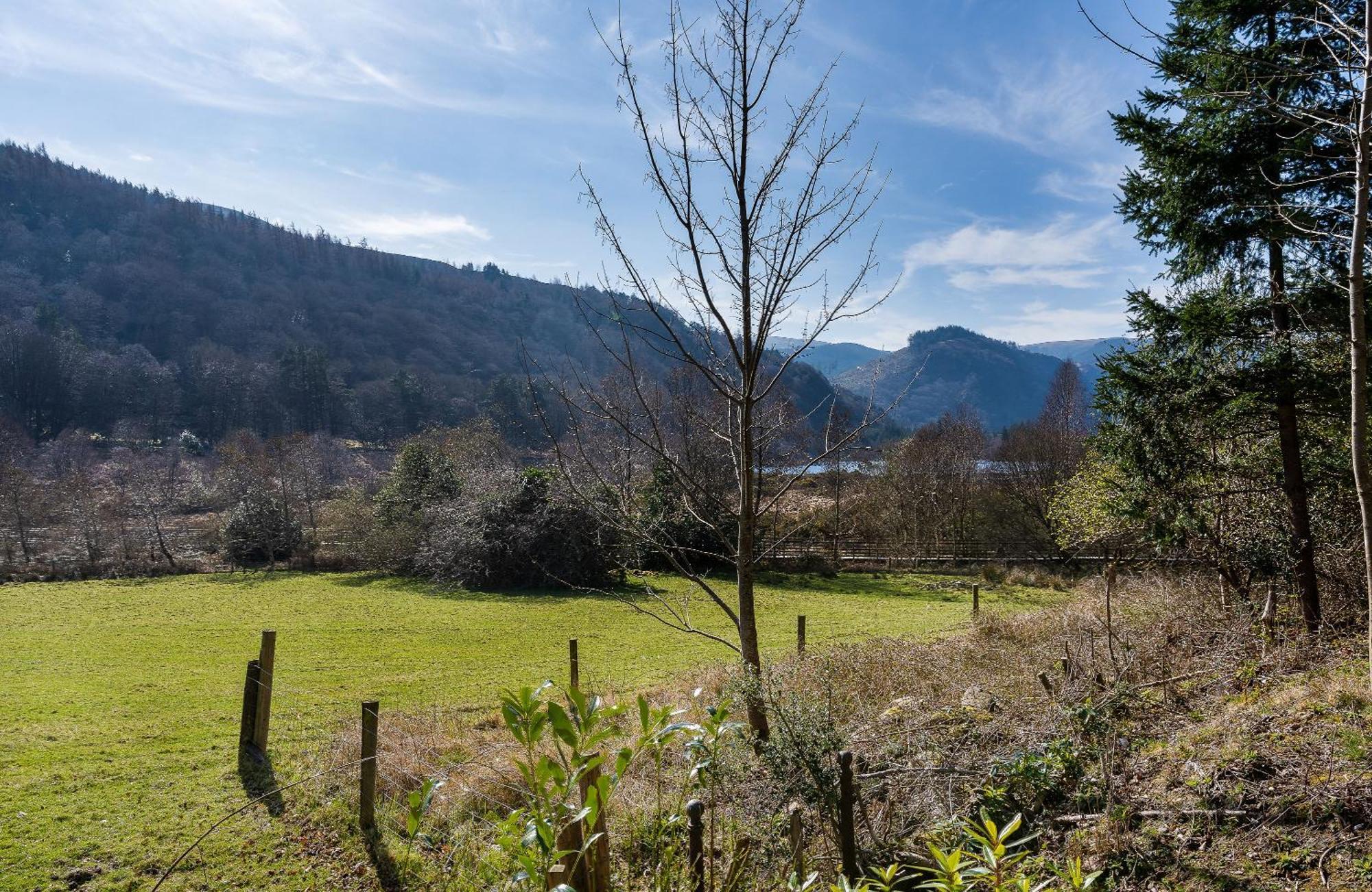 Glendalough International Youth Hostel ララー エクステリア 写真